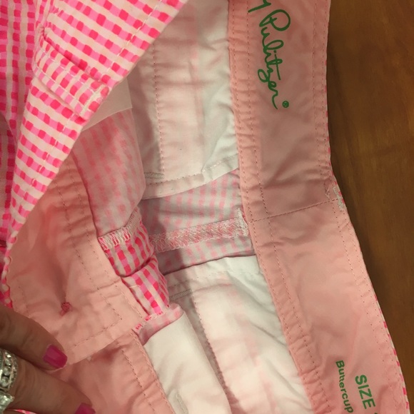 Lila Pulitzer Buttercup shorts - Picture 3 of 3